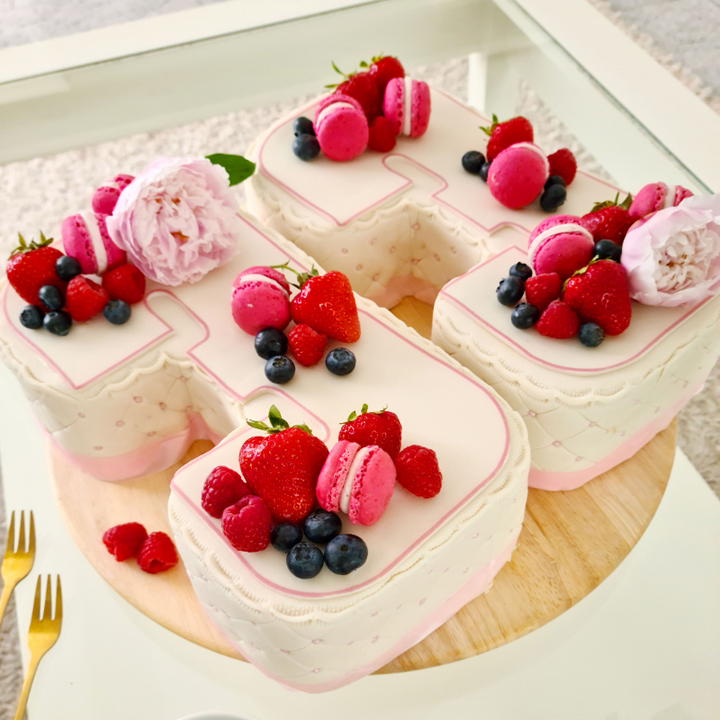 Double Deluxe Number Cake, various colours