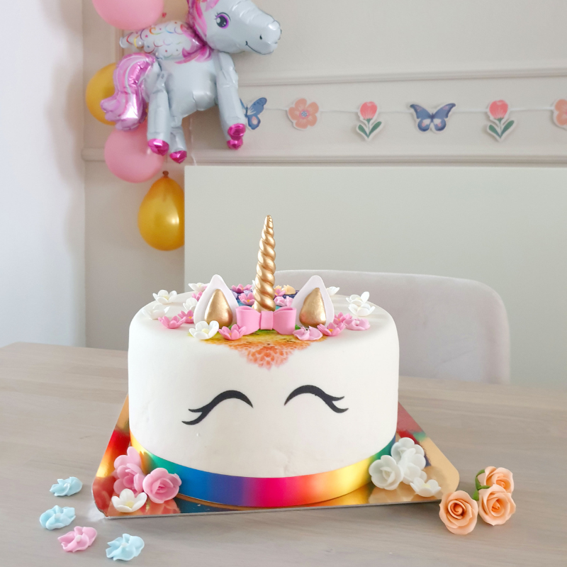 Rainbow Unicorn Deluxe Cake – double height