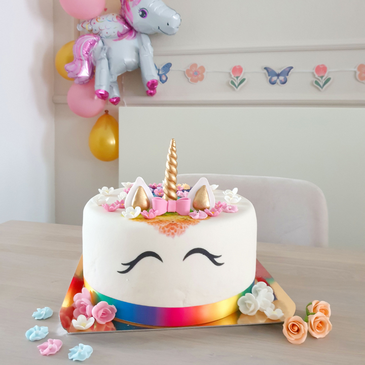 Rainbow Unicorn Deluxe Cake – double height
