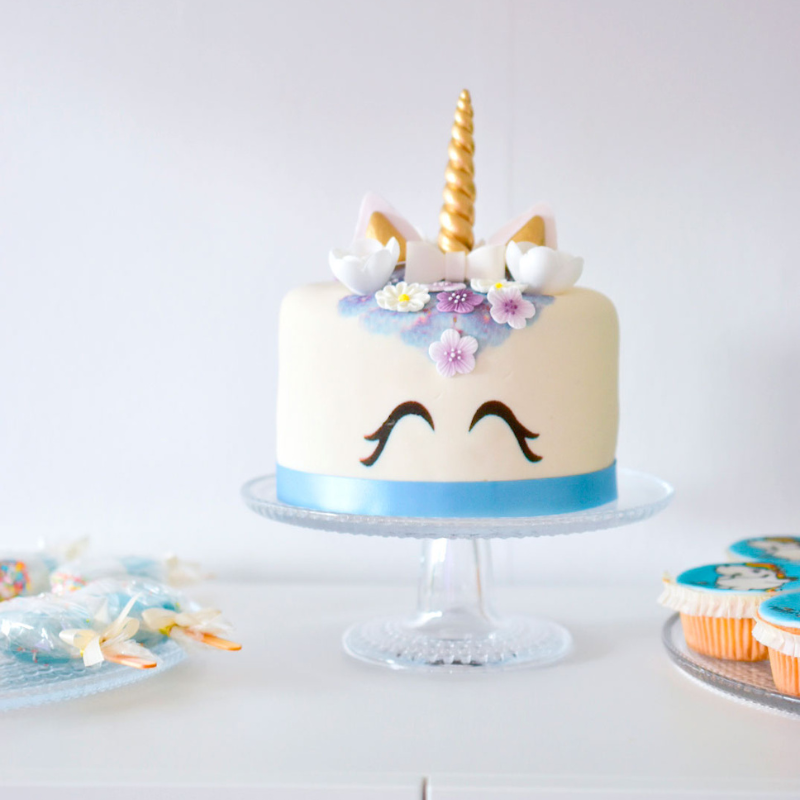 Blue Unicorn Deluxe Cake – double height