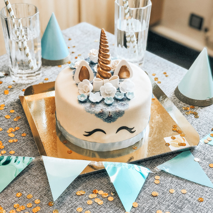 Blue Unicorn Deluxe Cake – double height