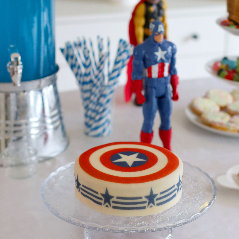 Captain America® on a Stars and Stripes cake