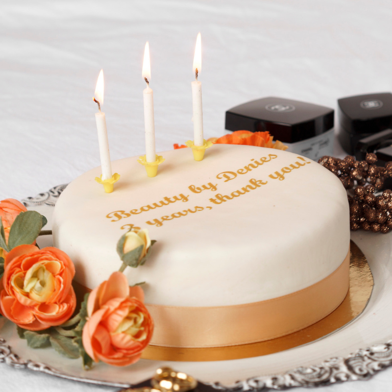 White Cake with Cake Ribbon