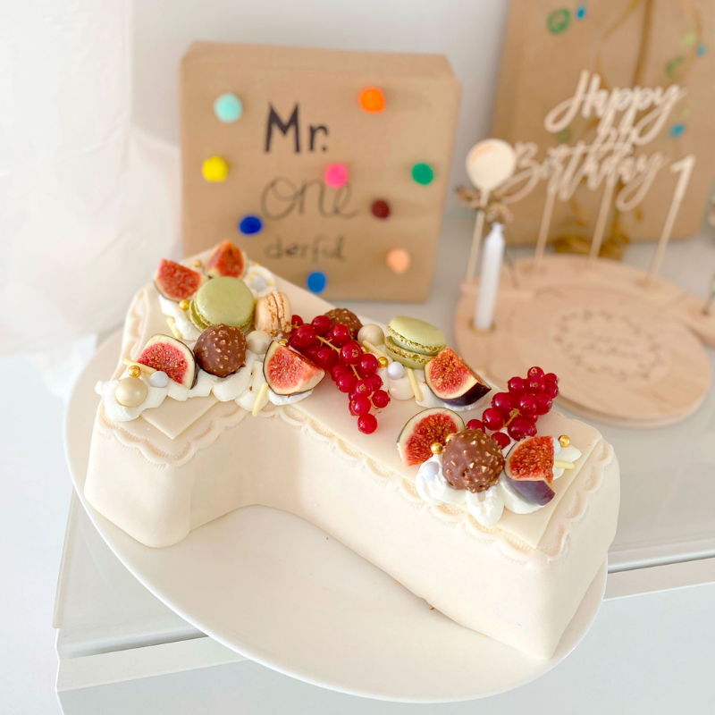 Number cake, various colours