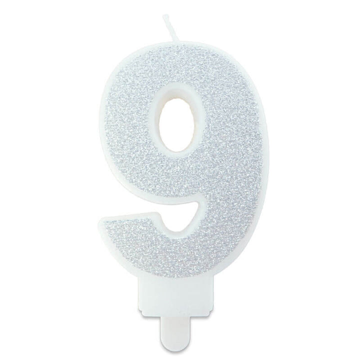Silver cake candles with numbers 0–9
