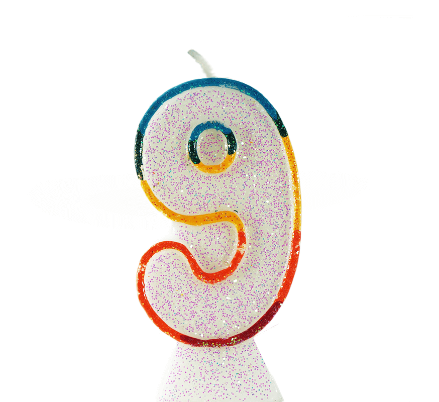 Colourful cake candles with numbers 0–9
