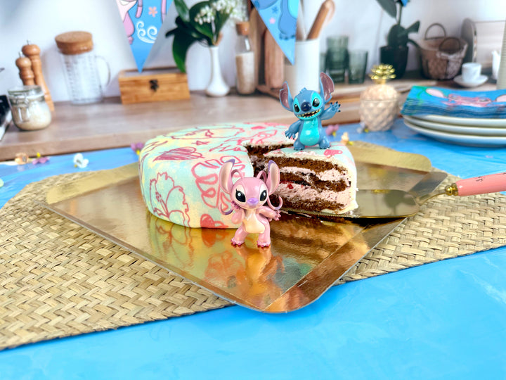 Angel & Stitch® on cake