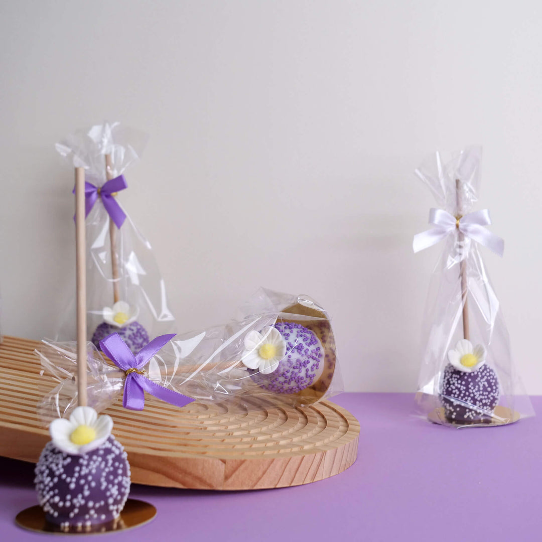 Blossom Magic Cake Pops White & Purple (10 pieces)