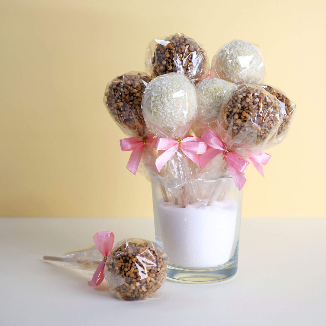 Hazelnut and coconut cake pops (12 pieces)