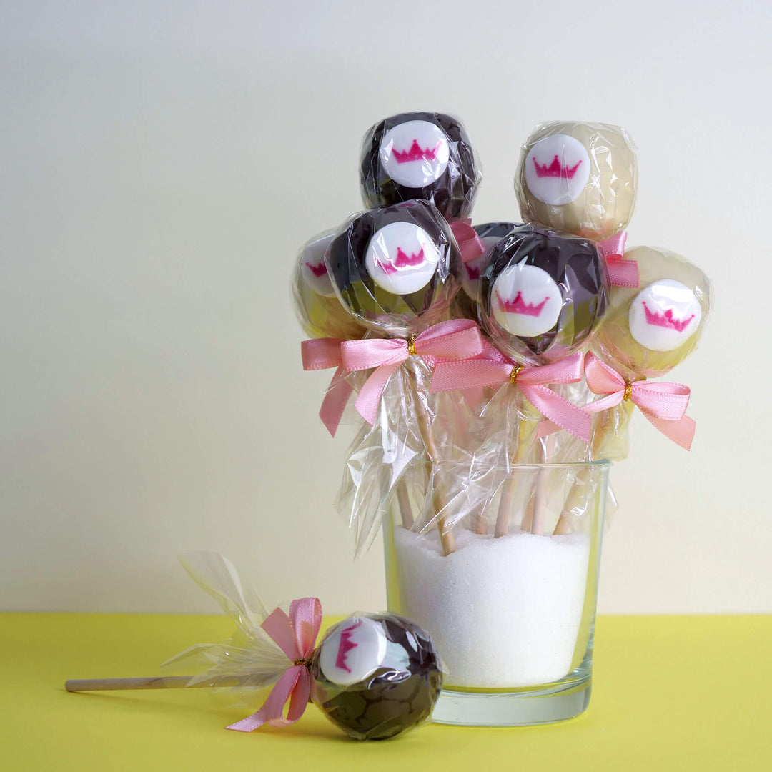 Cake pops with logo (12 pieces)