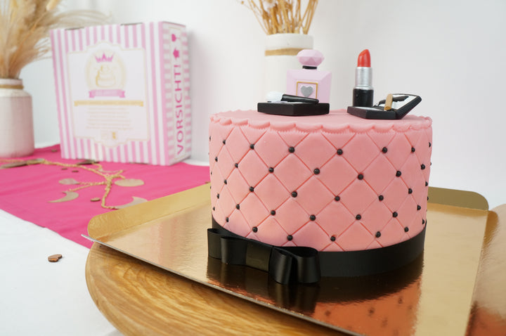 Deluxe Make-Up Cake with Black Ribbon