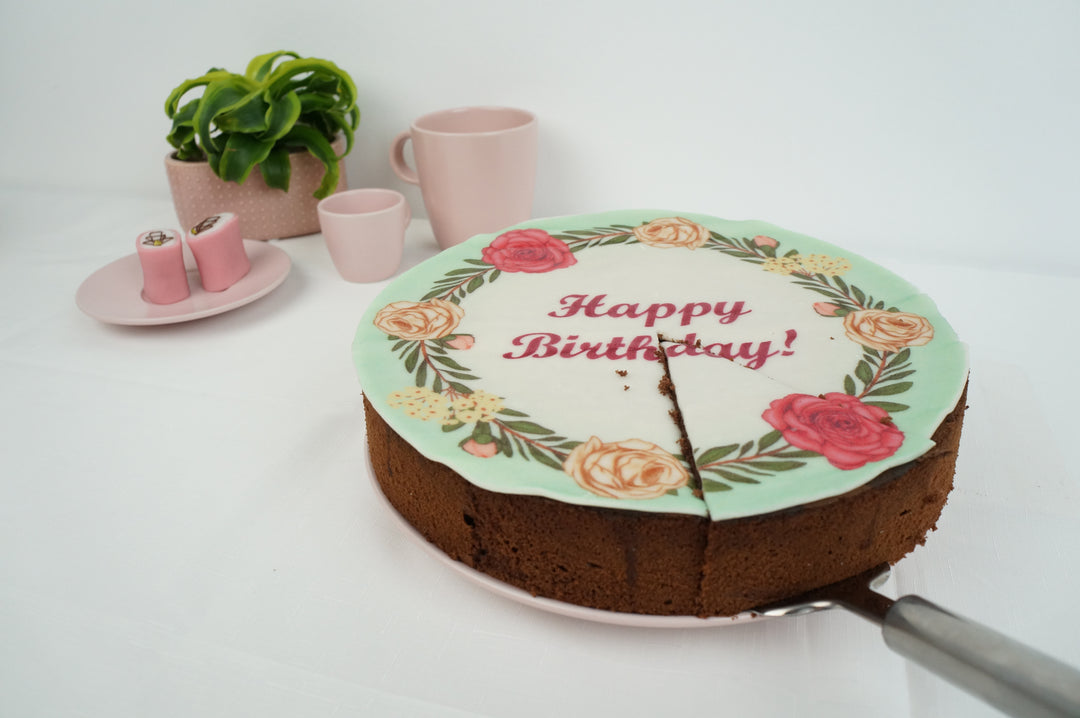 Round cake topper made from almond paste