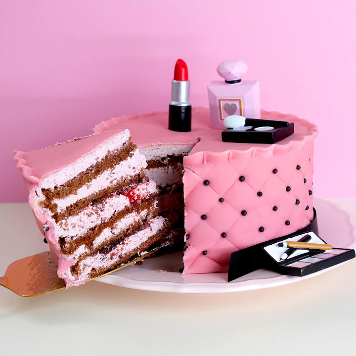 Deluxe Make-Up Cake with Black Ribbon