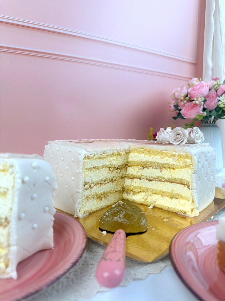 Square Deluxe Wedding Cake
