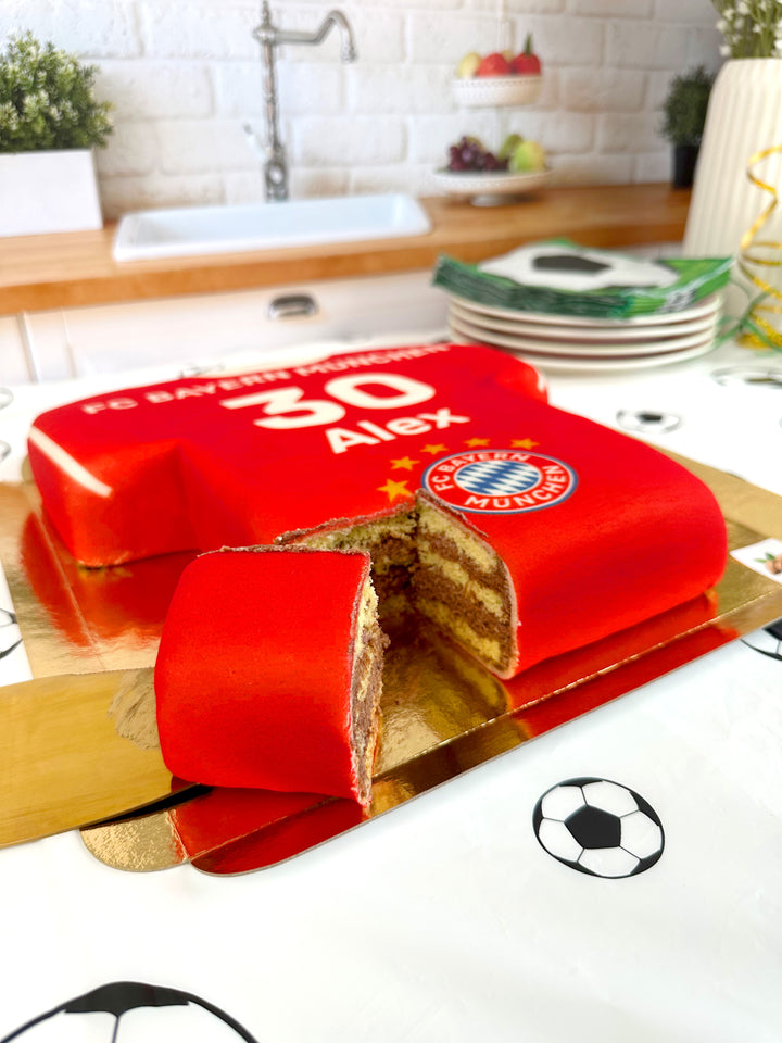 FC Bayern Munich Jersey Cake