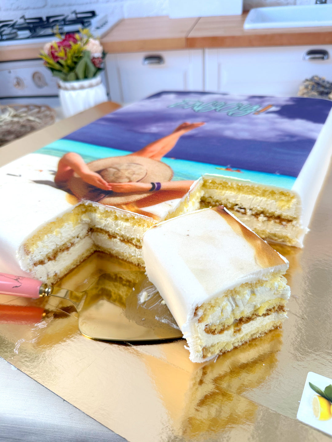 Photo cake without frame