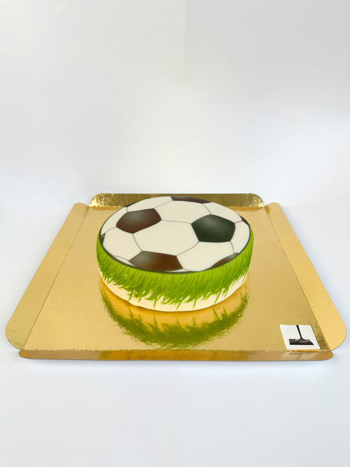 Football cake
