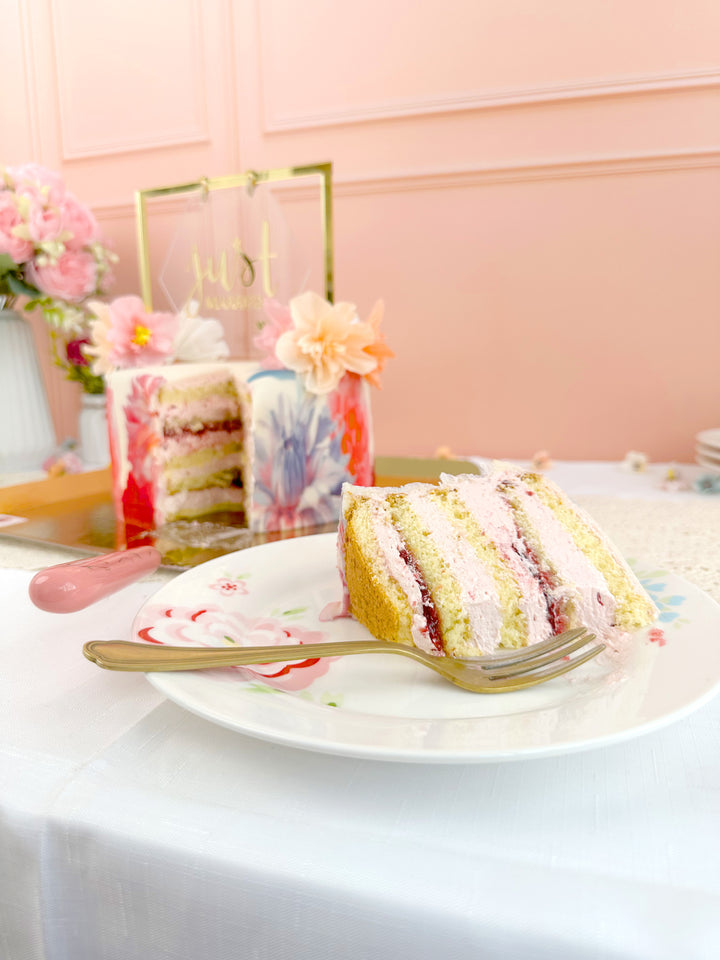 Deluxe Flower Cake