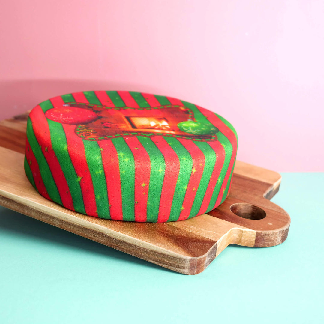 Photo Cake With Christmas Frame, round