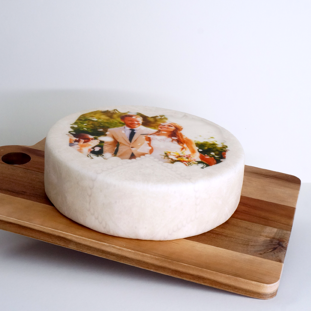 Photo Cake Wedding Dream, round