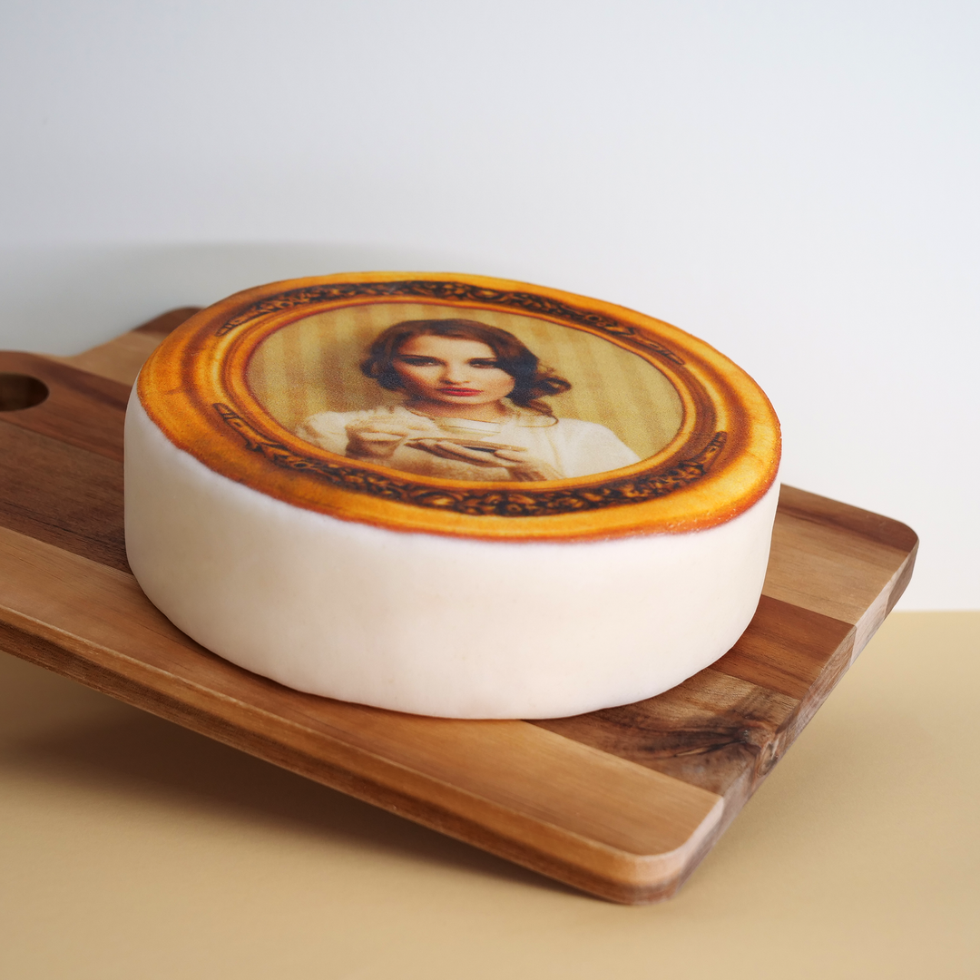 Photo Cake With Golden Wooden Frame, round