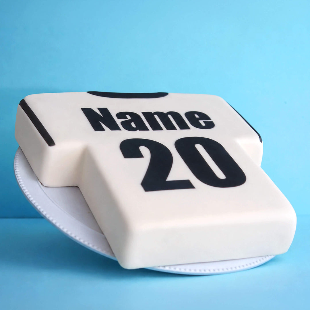 Football shirt cake, white and black