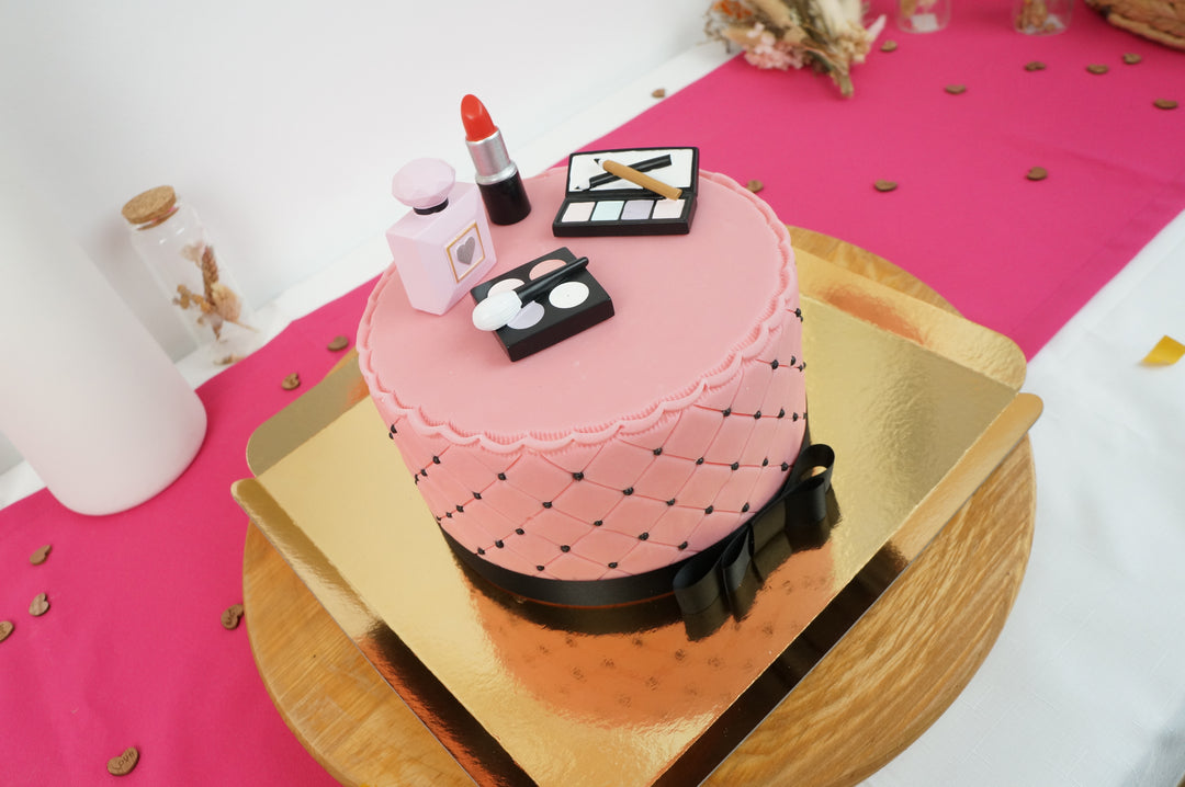 Deluxe Make-Up Cake with Black Ribbon