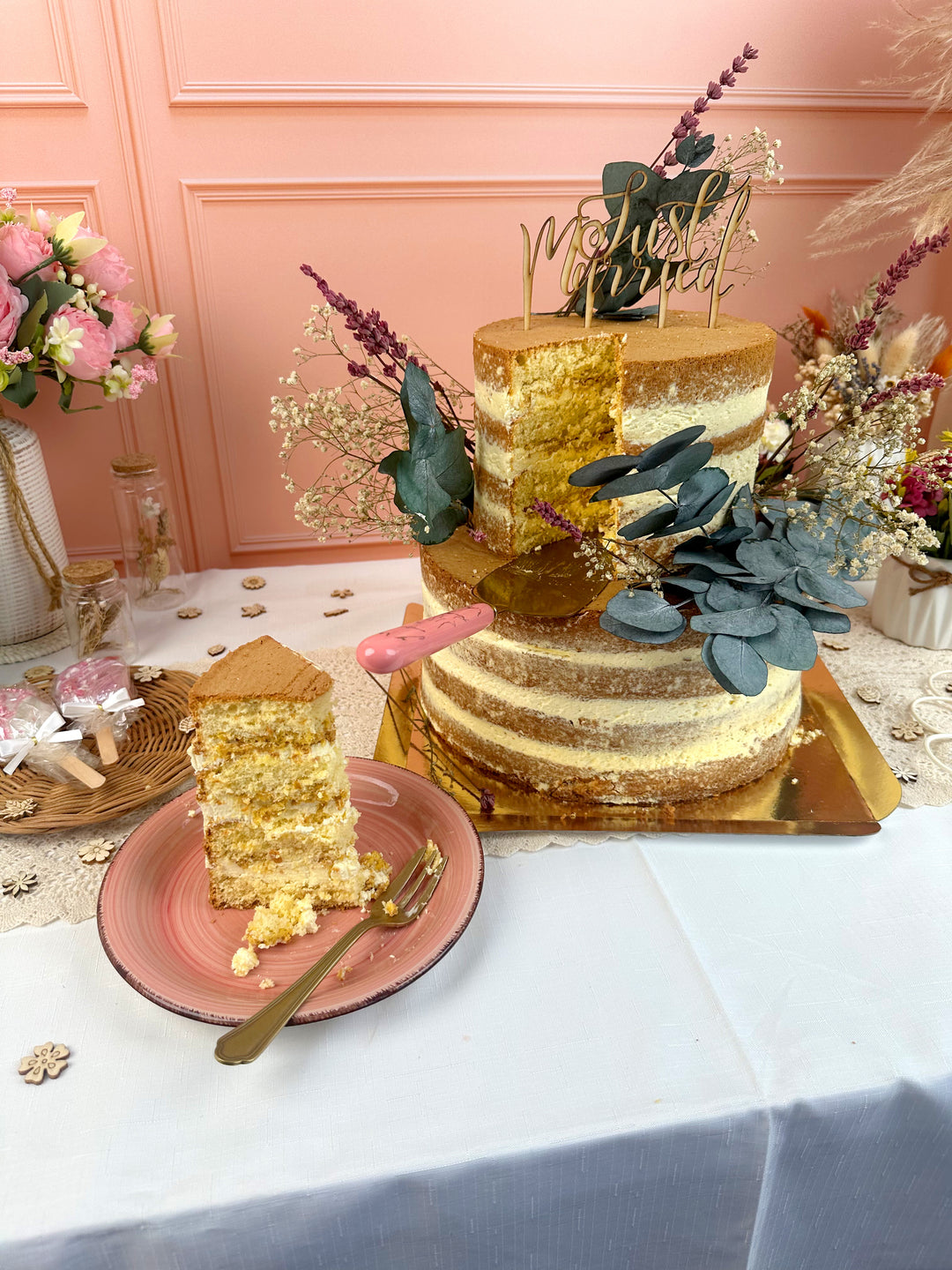 Naked Cake wedding cake – vanilla/raspberry