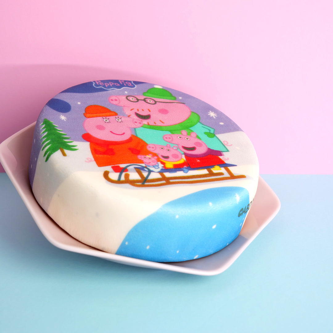 Peppa Pig Winter Fun with the Family Cake