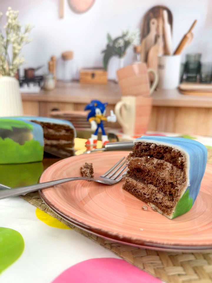 Sonic® figure on island cake