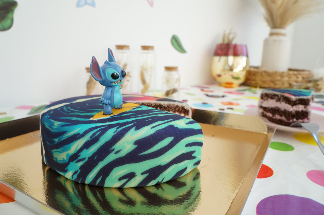 Stitch® on a Surfer Cake