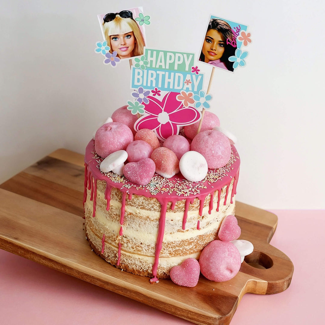 Cake with Barbie® cake topper
