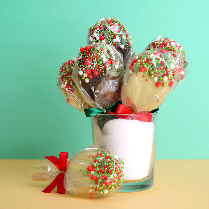Christmas cake popsicle with red and green sprinkles (10 pieces)