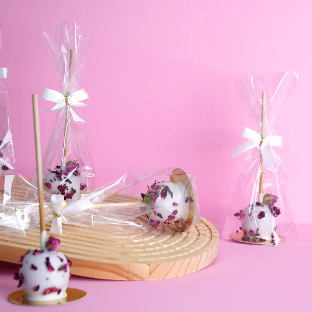 White Rose Petal Deluxe Cake Pops (10 pieces)