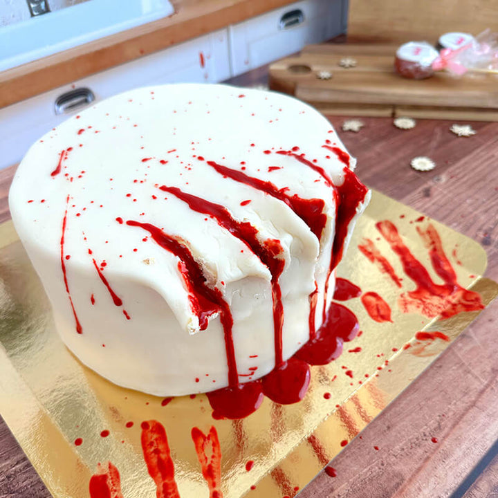 Bloody Halloween Cake