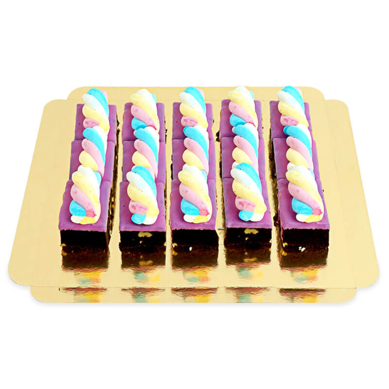 15 brownies with marshmallow topping
