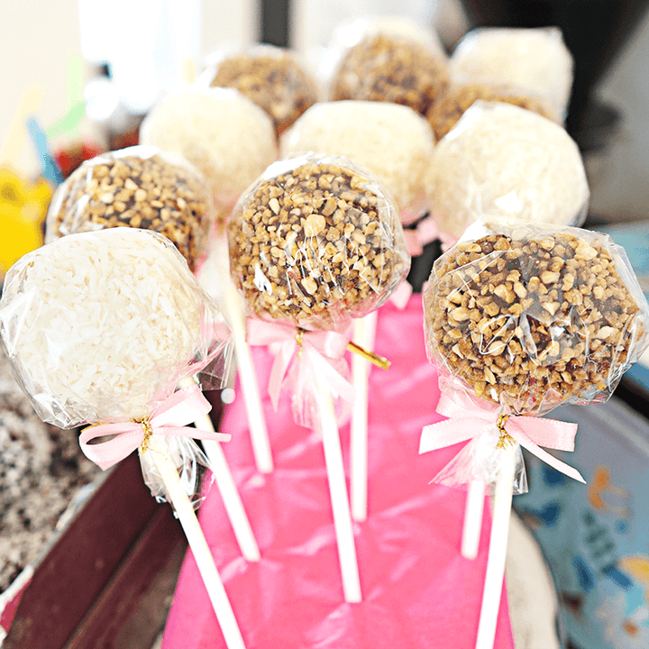 Hazelnut and coconut cake pops (12 pieces)