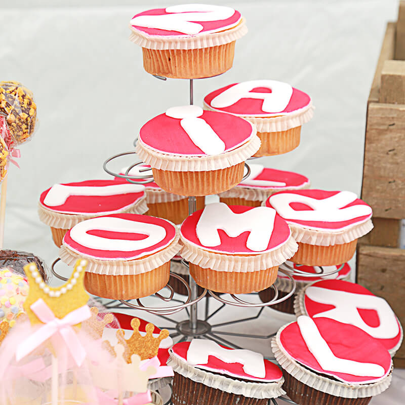 Letter Cupcakes, 9 pieces