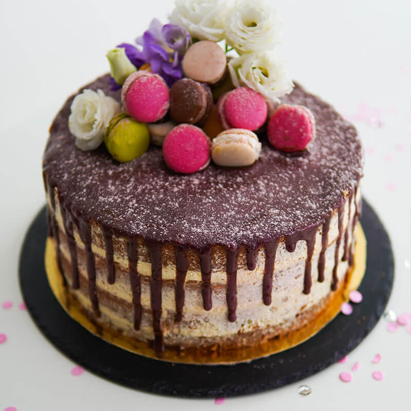 Large Naked Cake – Vanilla/Raspberry