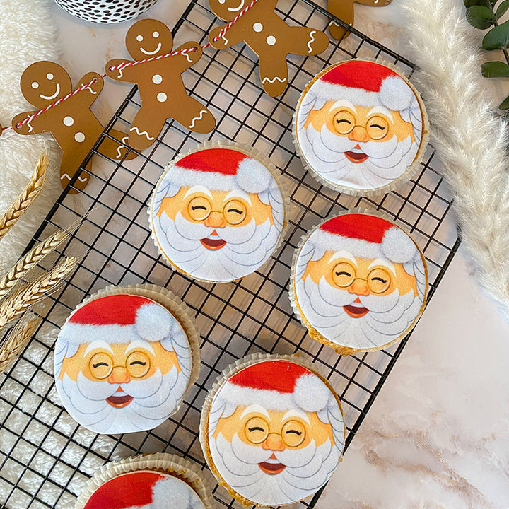 Santa Claus cupcakes, 9 pieces