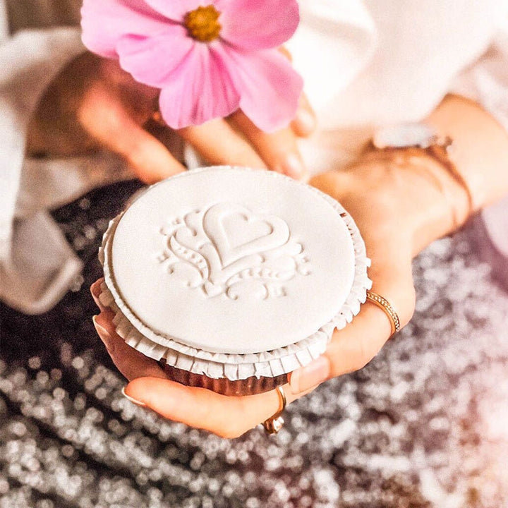 Deluxe Cupcakes, 9 pieces
