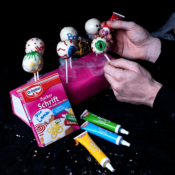 Dr Oetker Halloween Cake Pops (12 pieces)