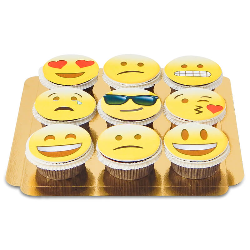 9 Emoji Cupcakes