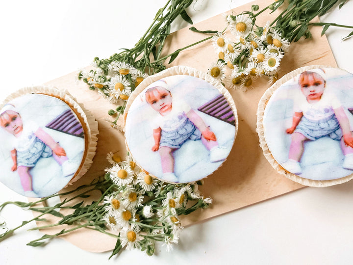 9 photo cupcakes