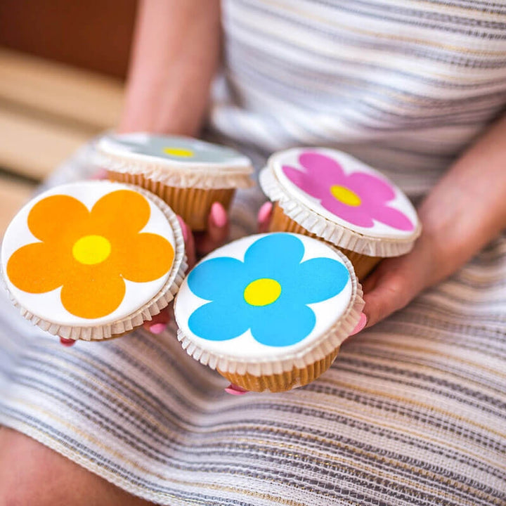 Flower Power Cupcakes, 9 pieces