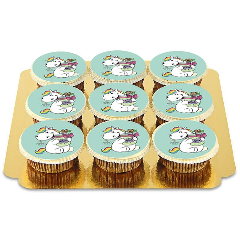 9 Green Pummeleinhorn Lucky Cupcakes