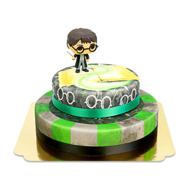 Harry Potter® on a two-tier Basilisk cake