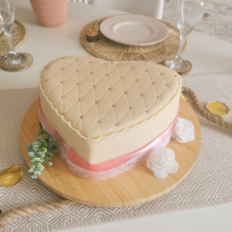 White Deluxe Valentine’s Day cake in heart shape – double height