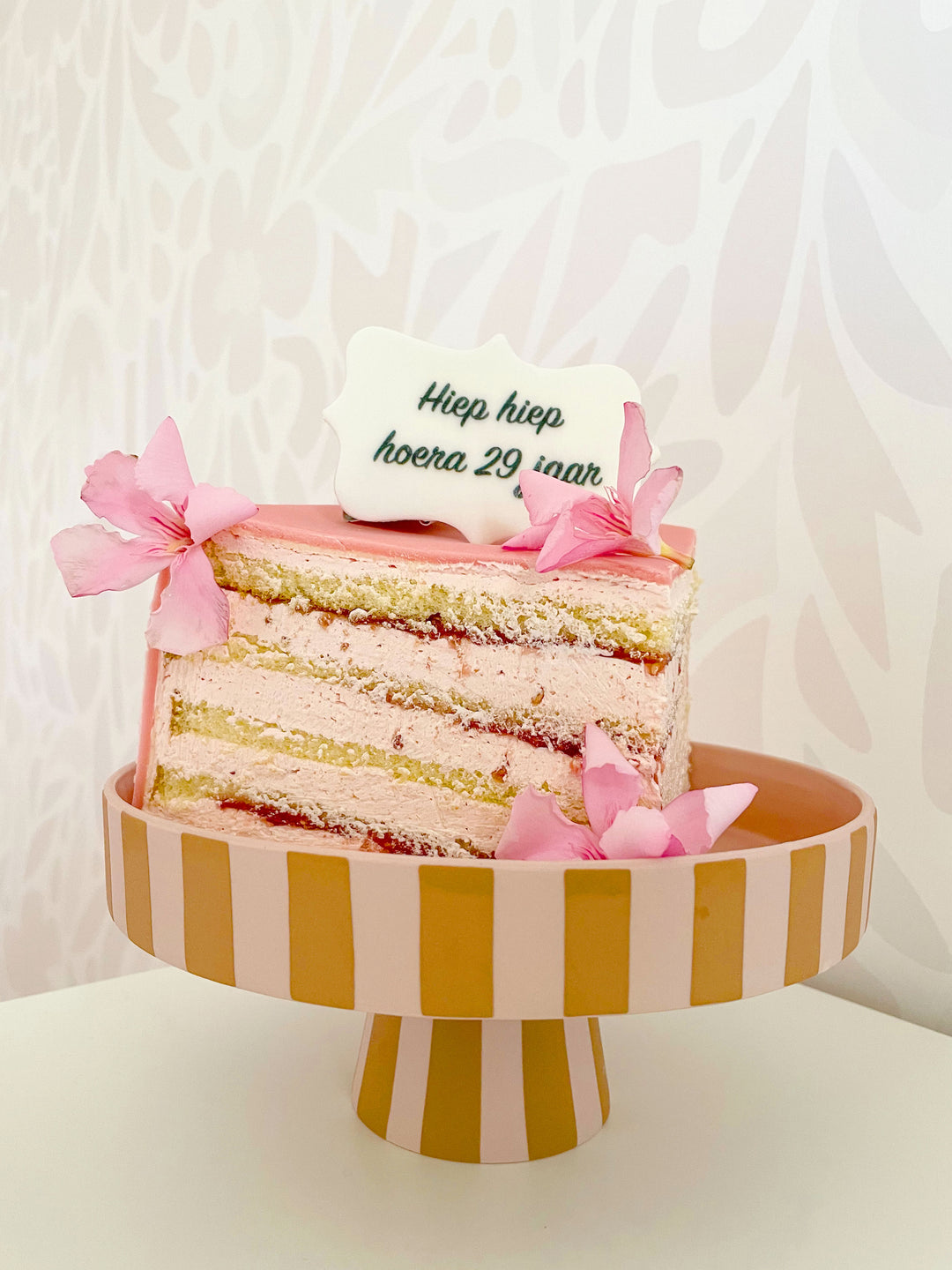 Pink Deluxe Cake with Cake Ribbon