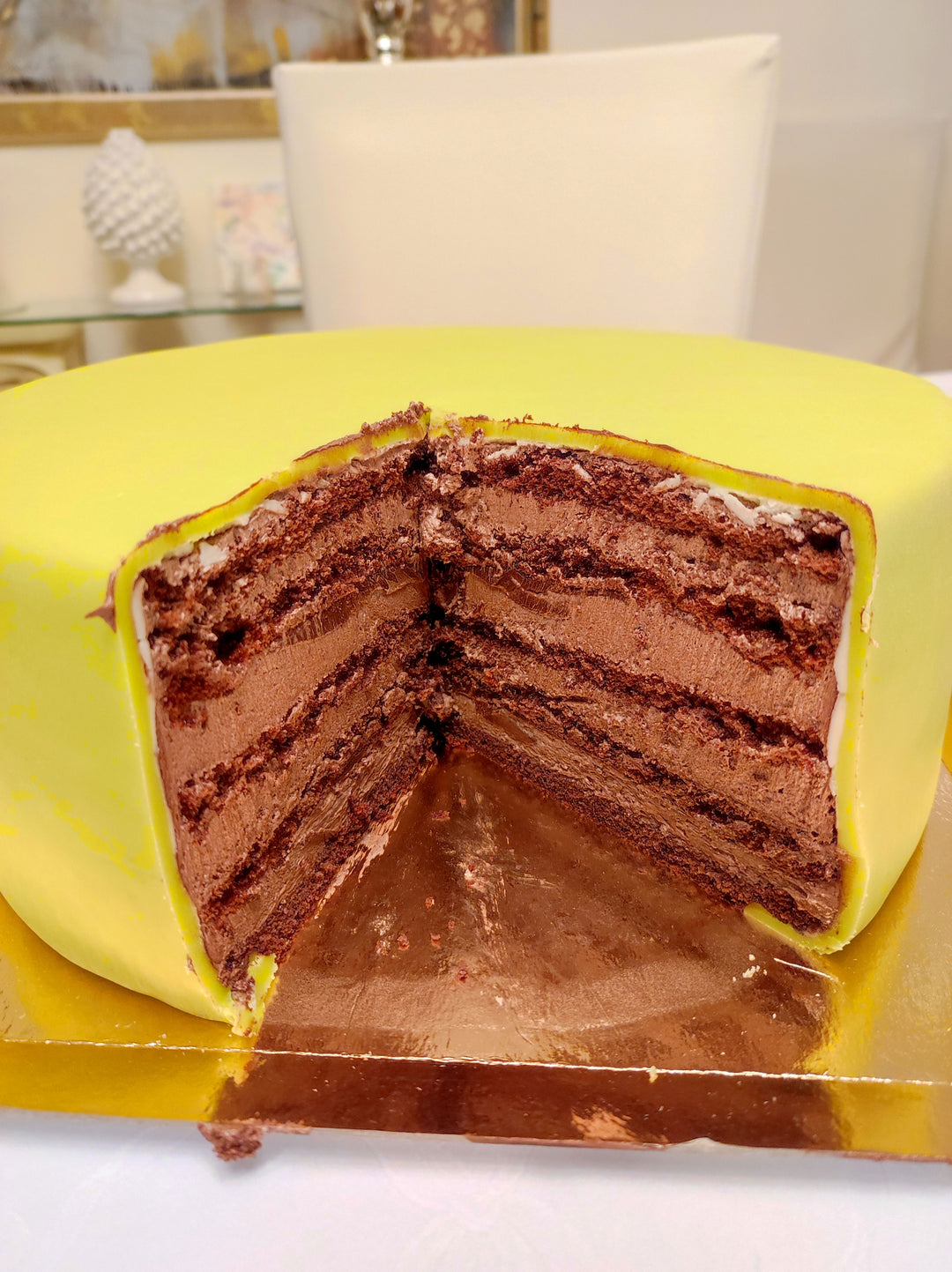 Green Deluxe Cake with Cake Ribbon